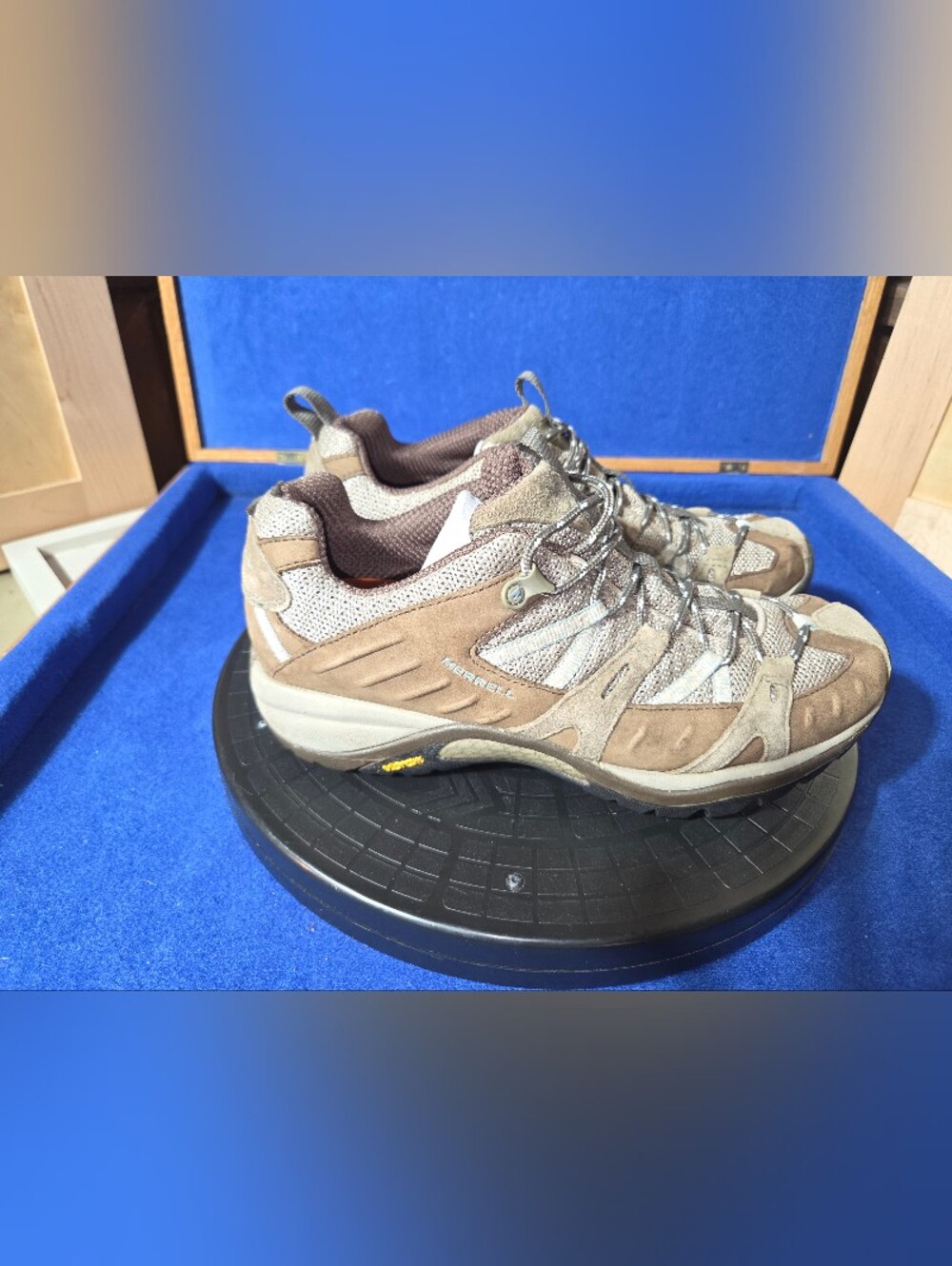 Merrell Women's Siren Sport Tan Suede Trail Hiking Shoes, Sz. 8.5-US, 39-EU